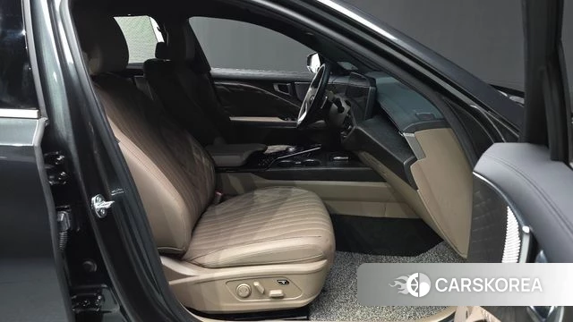 Kia K8 Hybrid 2024 Серый из Кореи, фото 2