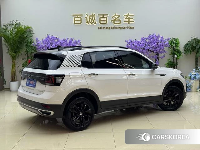 Volkswagen Tu Kai 2022 Белый из Китая, фото 2