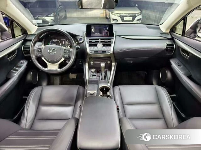 Lexus NX 2021 Белый из Китая, фото 2