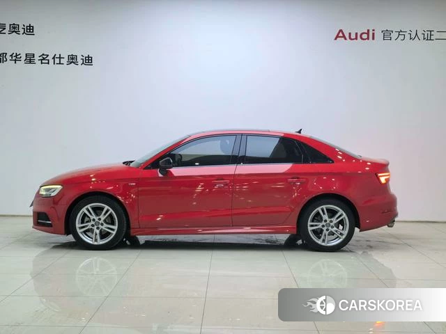 Audi A3 2019 Красный из Китая, фото 2