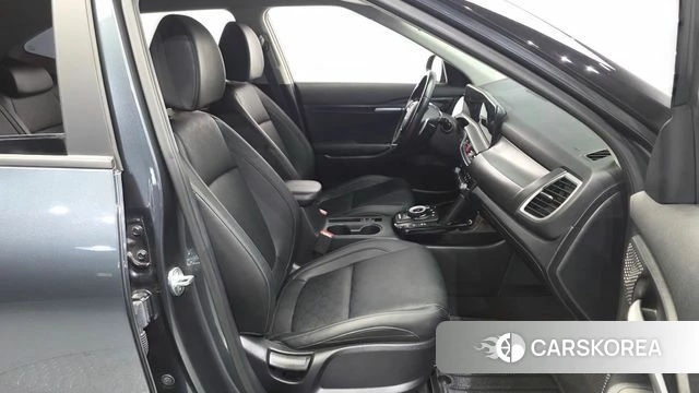 Kia The New Seltos 2023 Серый из Кореи, фото 2