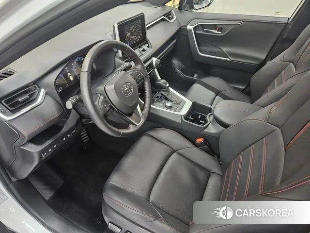 Toyota RAV4 5th Generation 2025 Белый из Кореи, фото 2