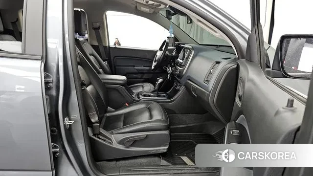 Chevrolet (GM Daewoo) Real New Colorado 2022 Серый из Кореи, фото 2