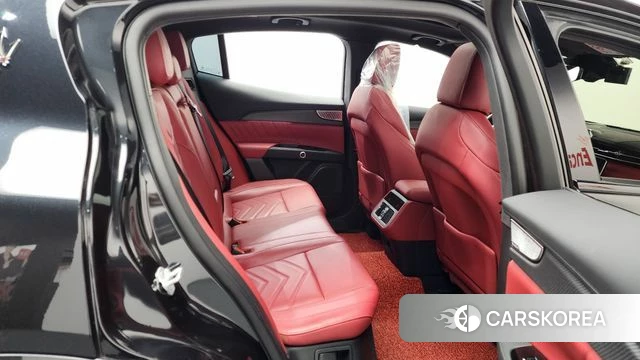 Maserati Grecale 2023 Черный из Кореи, фото 2