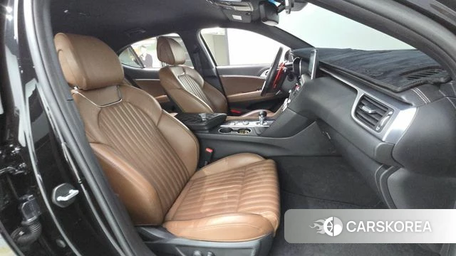 Genesis G70 2018 Черный из Кореи, фото 2