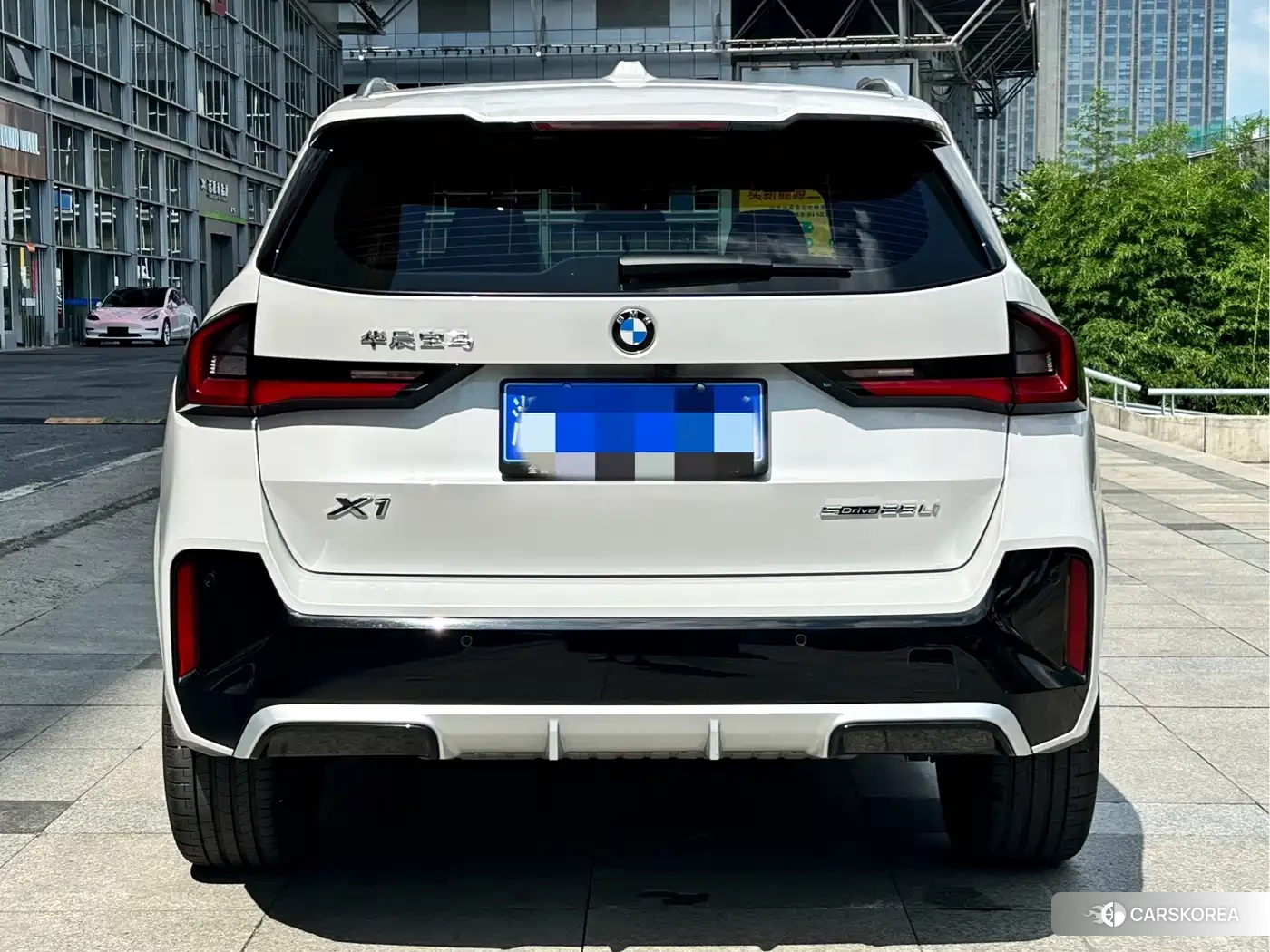 BMW X1 2023 Белый из Китая, фото 2