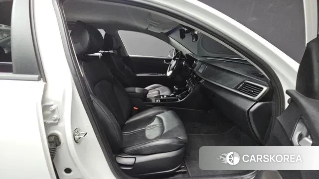 Kia The New K5 2nd generation 2019 Белый из Кореи, фото 2