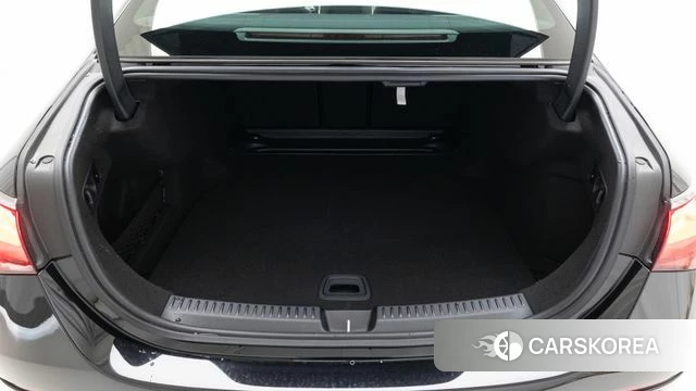 Mercedes-Benz E-Class W214 2025 Черный из Кореи, фото 2