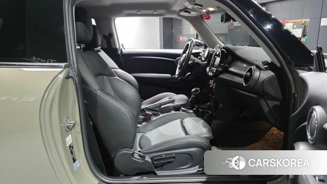 Mini Cooper 2018 Цвет тростника из Кореи, фото 2