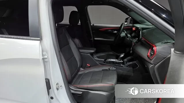 Chevrolet (GM Daewoo) The New Trail Blazer 2023 Белый из Кореи, фото 2