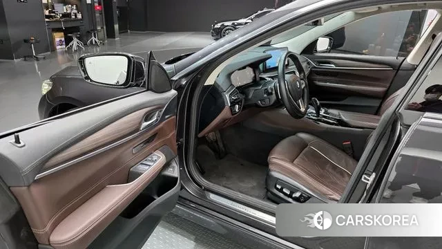 BMW 6 Series GT (G32) 2023 Серый из Кореи, фото 2