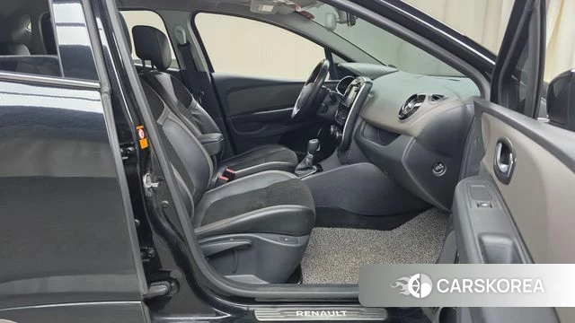 Renault Korea (Samsung) Clio 2019 Черный из Кореи, фото 2
