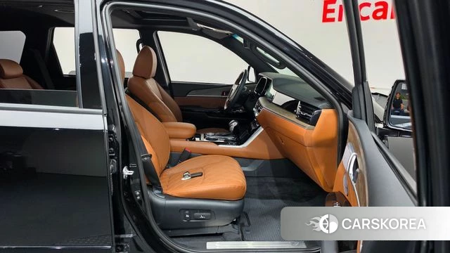 Kia Mohave Master 2023 Черный из Кореи, фото 2