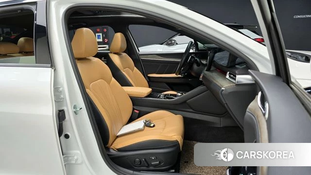 Kia K5 3rd generation 2022 Белый из Кореи, фото 2