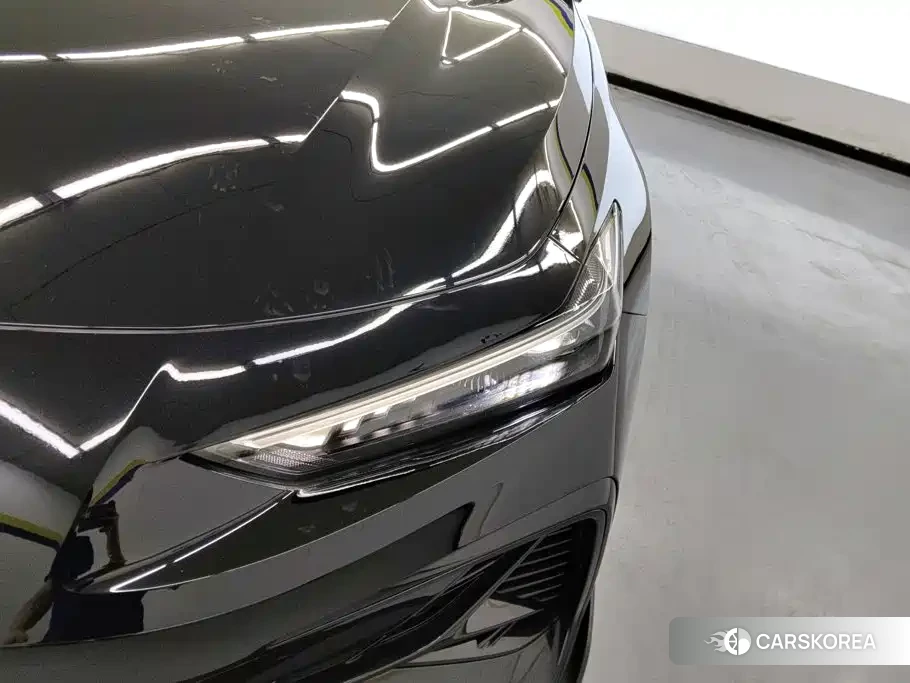 Chang'an UNI-V 2025 Черный из Китая, фото 2