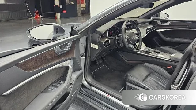 Audi A7 (4K) 2021 Черный из Кореи, фото 2