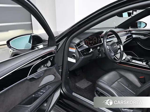 Audi A8 (D5) 2021 Серый из Кореи, фото 2