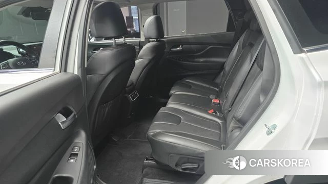Hyundai The New Santa Fe 2023 Белый из Кореи, фото 2