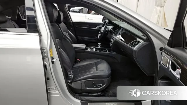 Genesis G80 2018 Серебряный из Кореи, фото 2