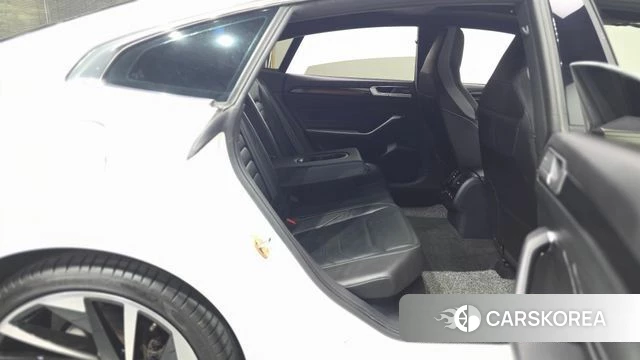 Volkswagen Arteon 2022 Белый из Кореи, фото 2