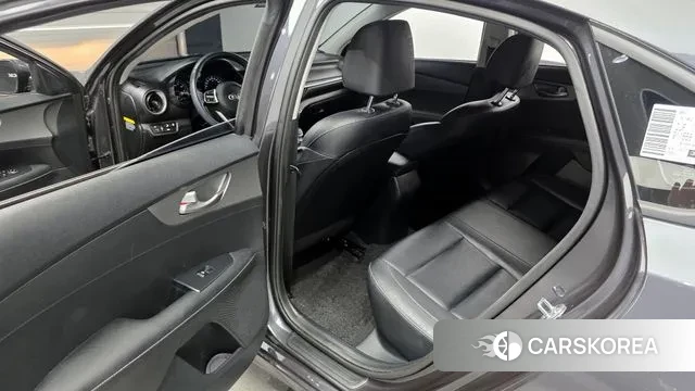 Kia Come New K3 2021 Серый из Кореи, фото 2