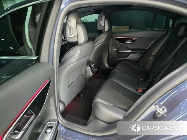 Mercedes-Benz C-Class W206 2024 Синий из Кореи, фото 2