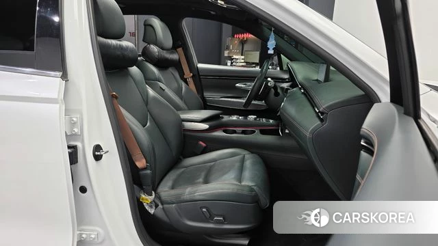 Genesis GV70 2021 Белый из Кореи, фото 2