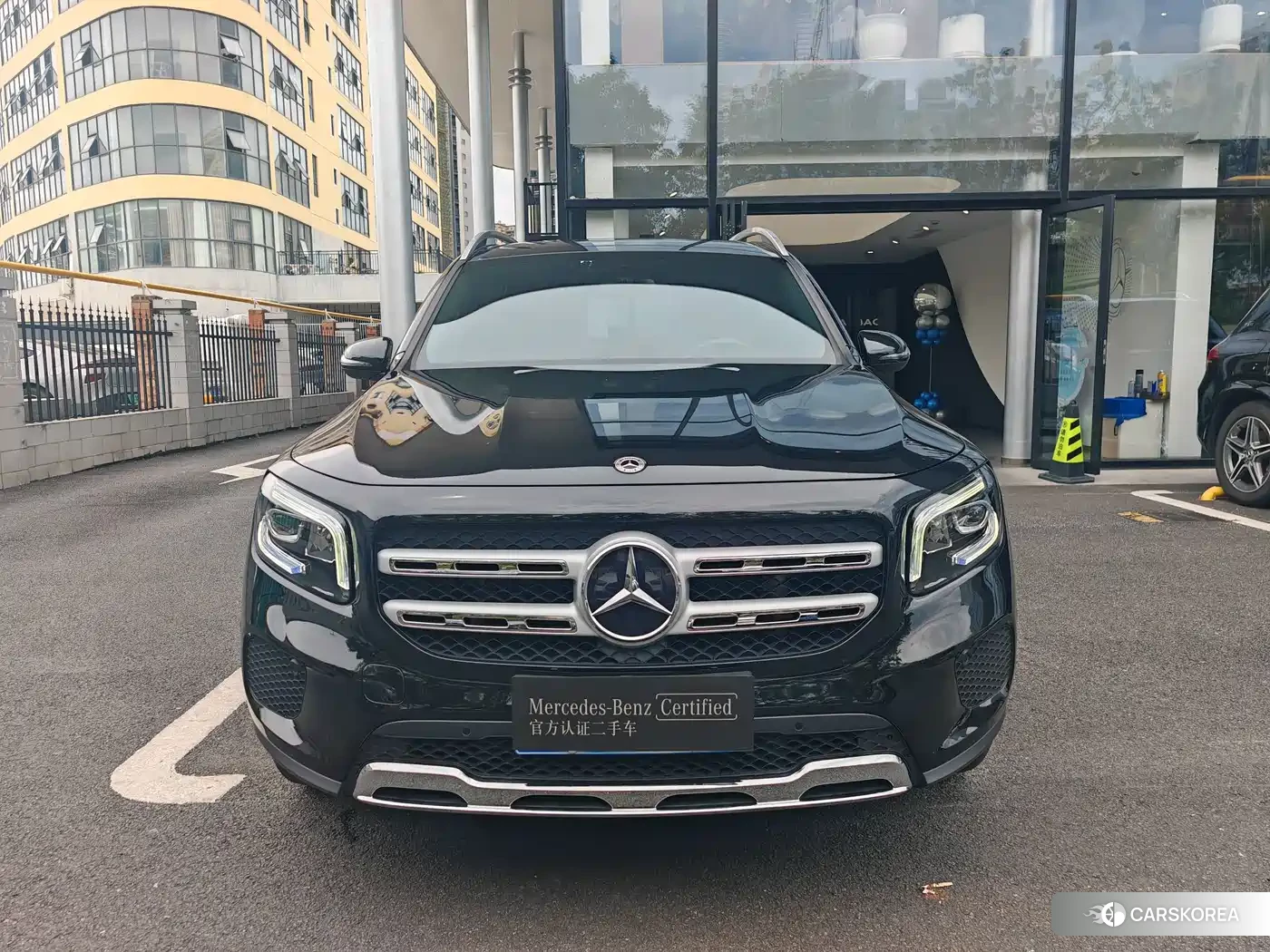 Mercedes-Benz GLB 2023 Черный из Китая, фото 2