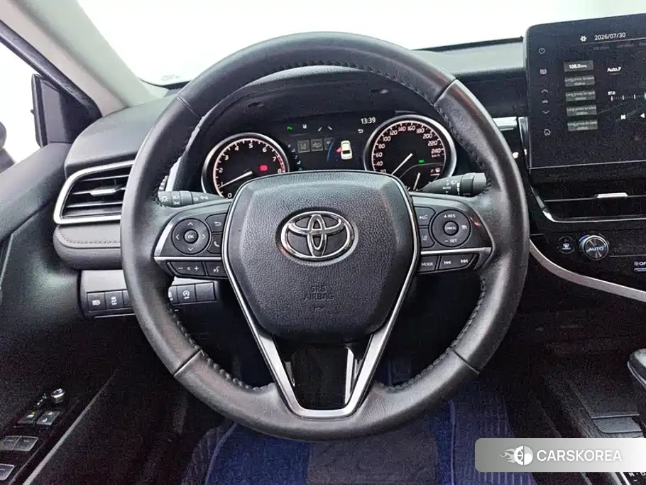 Toyota Camry 2023 Черный из Китая, фото 2