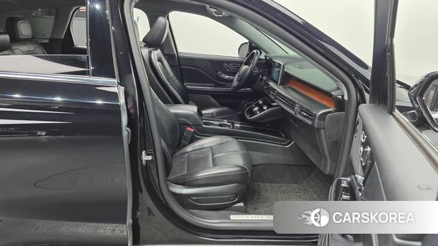Lincoln Corsair 2021 Черный из Кореи, фото 2