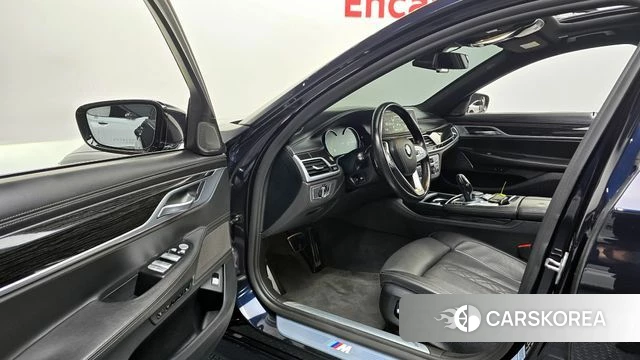 BMW 7 Series (G11) 2018 Синий из Кореи, фото 2