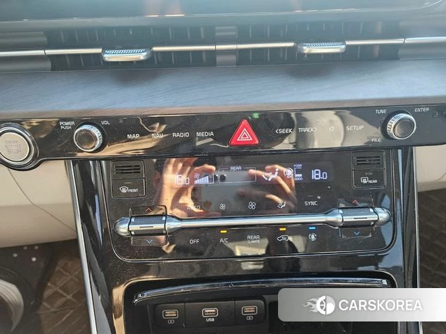 Kia Carnival 4th generation 2022 Белый из Кореи, фото 2