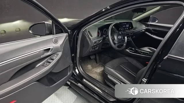 Hyundai Sonata (DN8) 2022 Черный из Кореи, фото 2