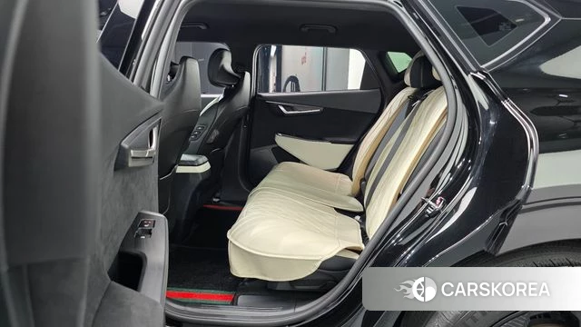 Kia EV6 2022 Черный из Кореи, фото 2