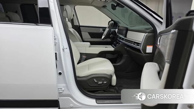 Hyundai Santa Fe (MX5) 2025 Белый из Кореи, фото 2