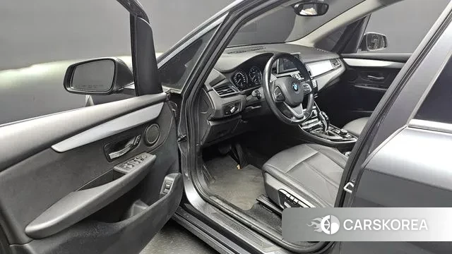 BMW 2 Series Active Tourer (F45) 2019 Серый из Кореи, фото 2