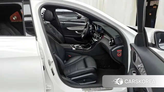 Mercedes-Benz C-Class W205 2020 Белый из Кореи, фото 2