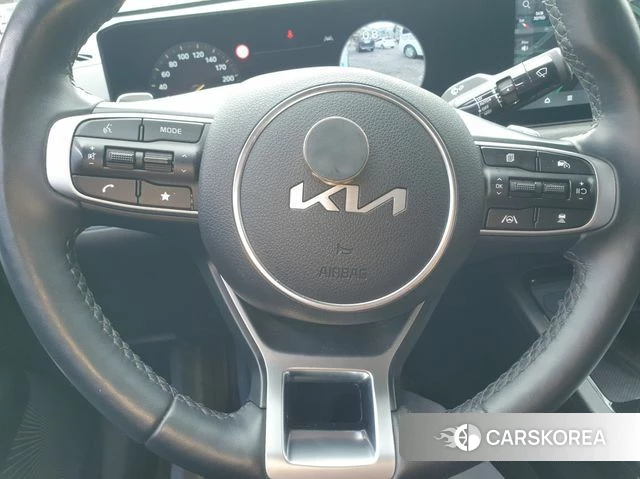 Kia The New K5 3rd generation 2024 Белый из Кореи, фото 2
