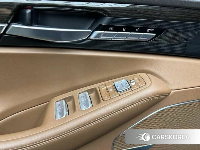 Genesis G90 2019 Черный из Кореи, фото 2