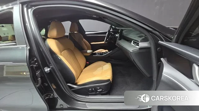 Kia K5 3rd generation 2020 Серый из Кореи, фото 2