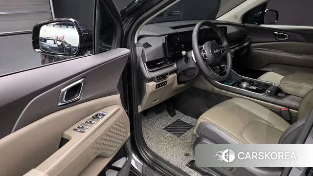 Kia The New Carnival 4th Generation 2024 Черный из Кореи, фото 2