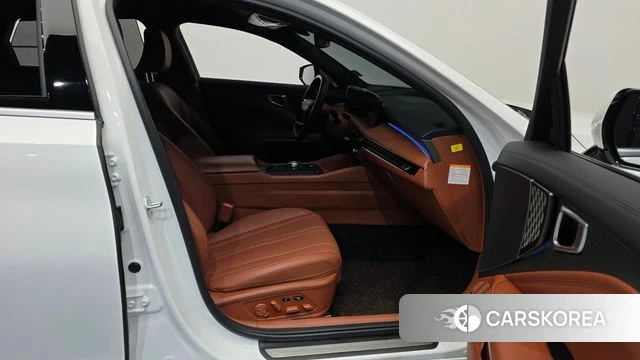 Kia The New K8 Hybrid 2024 Белый из Кореи, фото 2