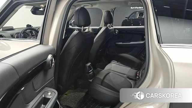 Mini Cooper Countryman 2023 Жемчужный цвет из Кореи, фото 2