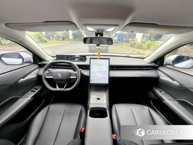 Chang'an Yidong PHEV 2025 Белый из Китая, фото 2