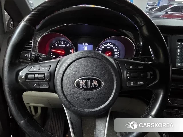 Kia The New Carnival 2019 Черный из Кореи, фото 2