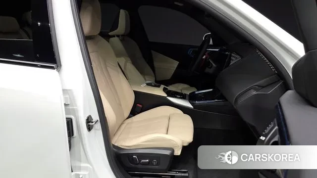 BMW X3 (G45) 2024 Белый из Кореи, фото 2