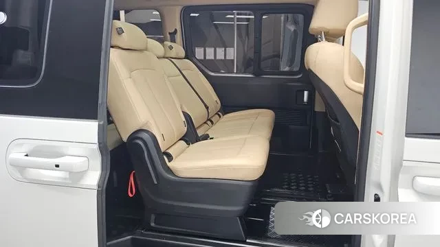 Hyundai Staria 2024 Белый из Кореи, фото 2