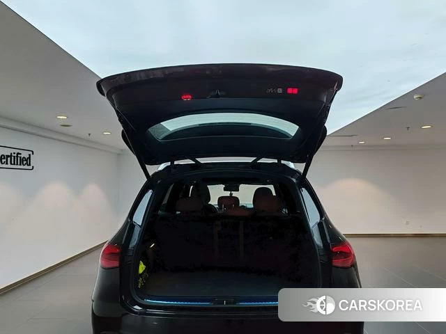 Mercedes-Benz GLC 2025 Черный из Китая, фото 2