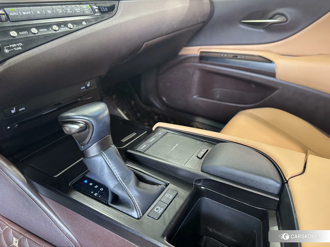 Lexus ES 2019 Белый из Китая, фото 2