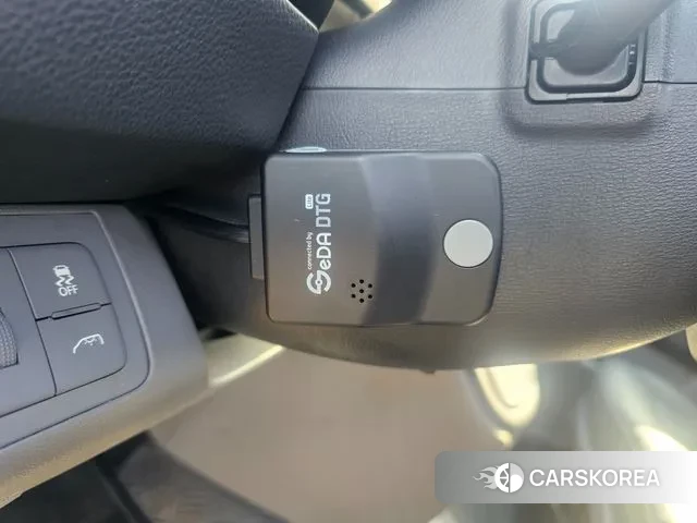 Hyundai The New Grand Starex 2018 Желтый из Кореи, фото 2